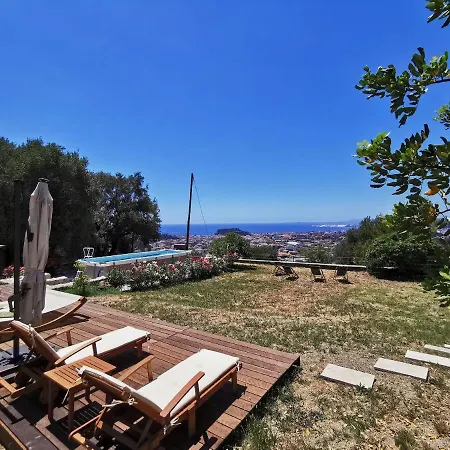 Holiday home Maison 